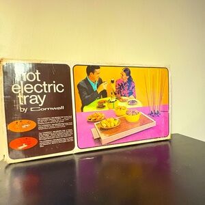Hot Electric Tray by Cornwall. Electric. Vintage